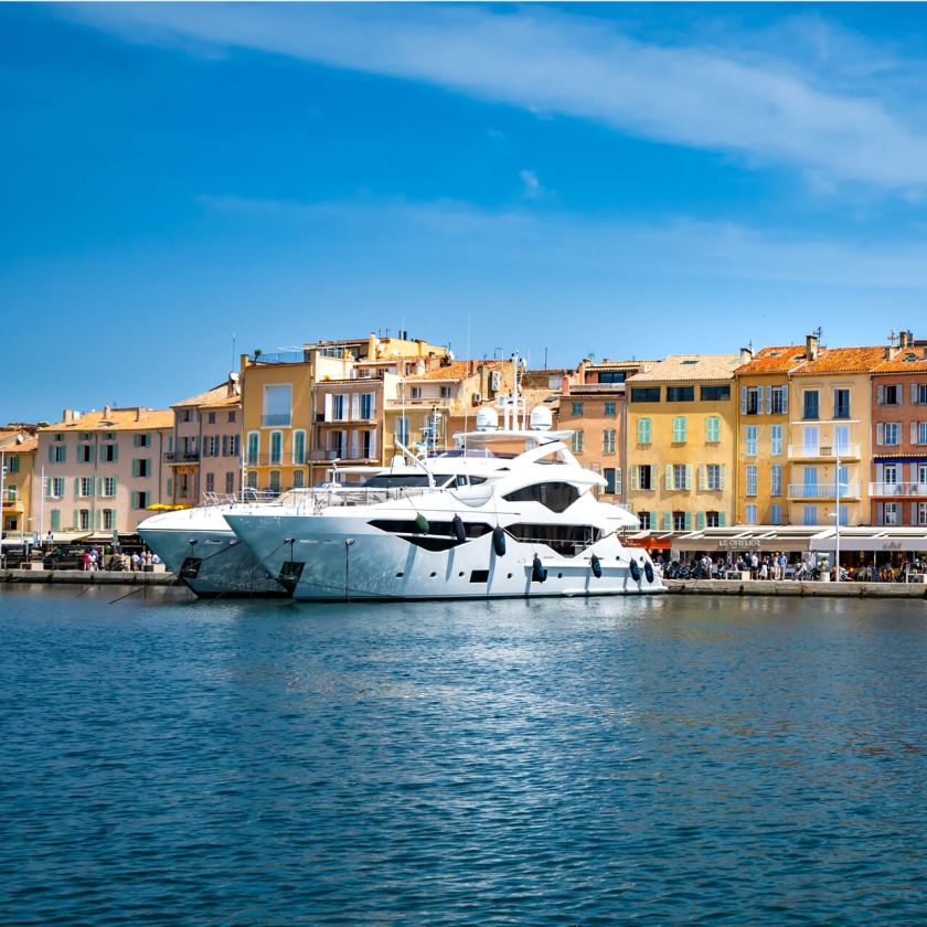 Sail the Riviera in effortless style
